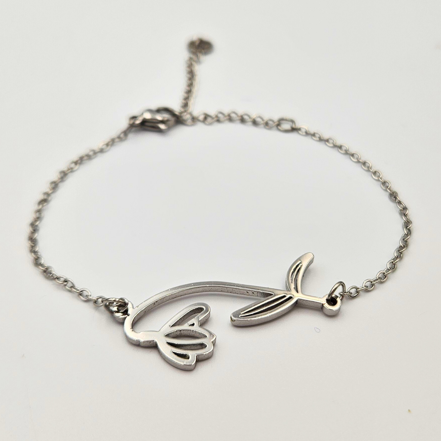 Armband gemaakt van stainless steel met geboortebloem van januari: het sneeuwklokje