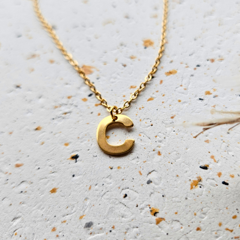 Ketting initiaal goud