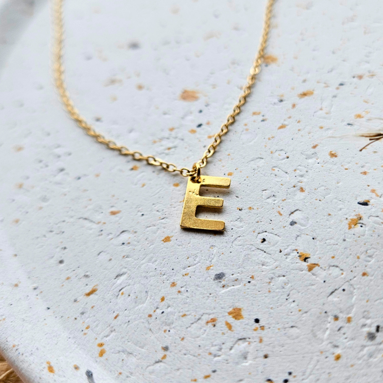 Ketting initiaal goud