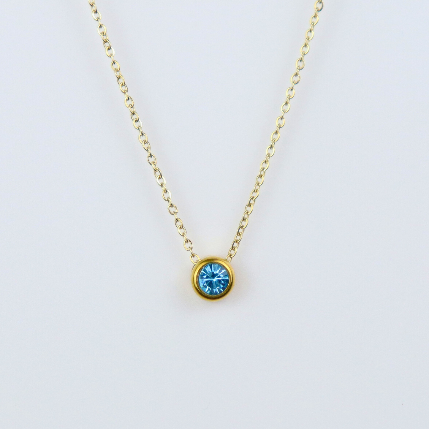 Ketting van goldplated stainless steel met geboortesteen van december: topaas