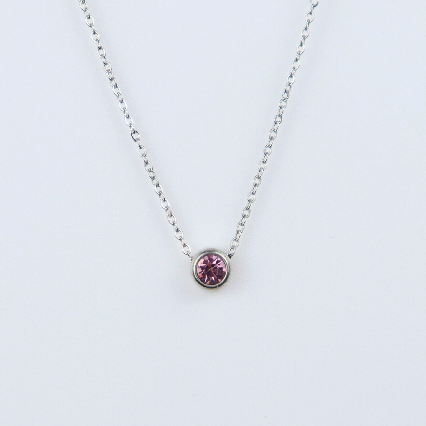 Ketting gemaakt van stainless steel met geboortesteen van oktober: toermalijn