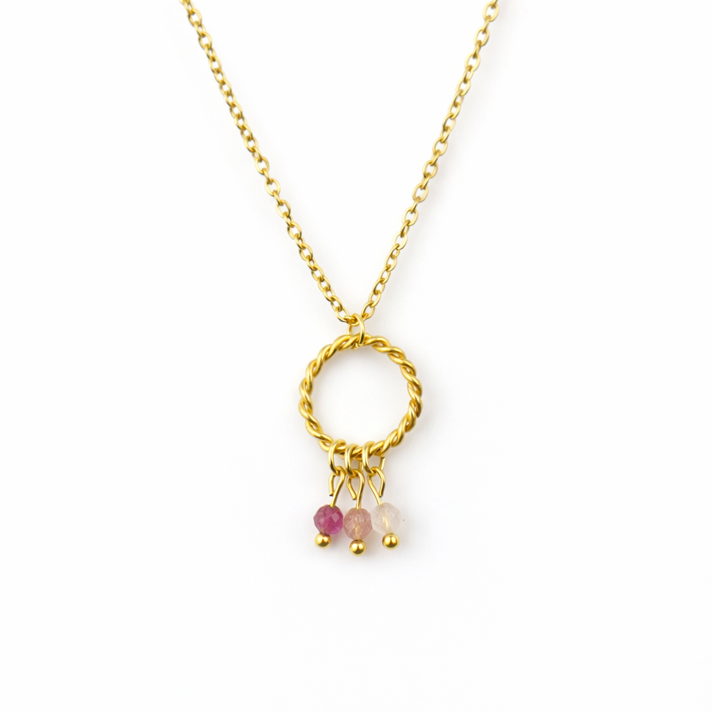 Ketting van goldplated stainless steel met rozenkwarts, aardbeienkwarts en toermalijn