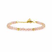 Armband van facetgeslepen aardbeienkwarts afgewerkt met goldplated stainless steel