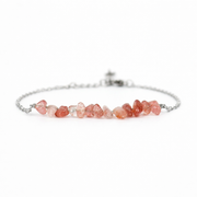 Armband gemaakt van stainless steel met aardbeienkwarts split