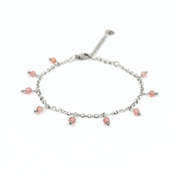 Armband gemaakt van stainless steel met facetgeslepen aardbeienkwarts edelsteentjes