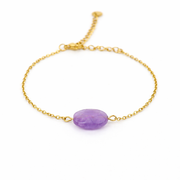 Armband van goldplated stainless steel met ovalen amethist
