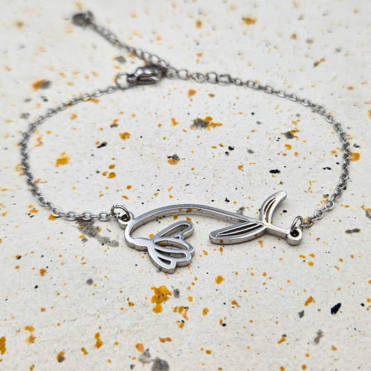 Armband gemaakt van stainless steel met geboortebloem van januari: het sneeuwklokje