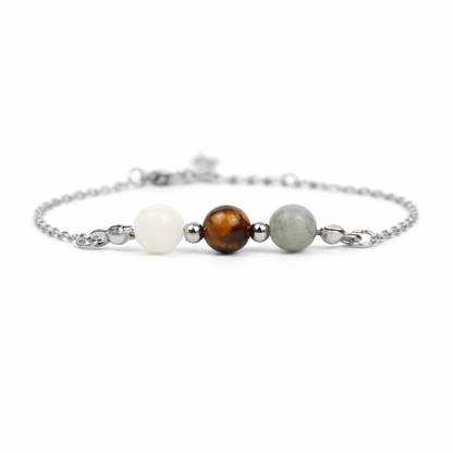Armband van stainless steel met de 3 edelstenen die passen bij het sterrenbeeld boogschutter: maansteen, tijgeroog en labradoriet