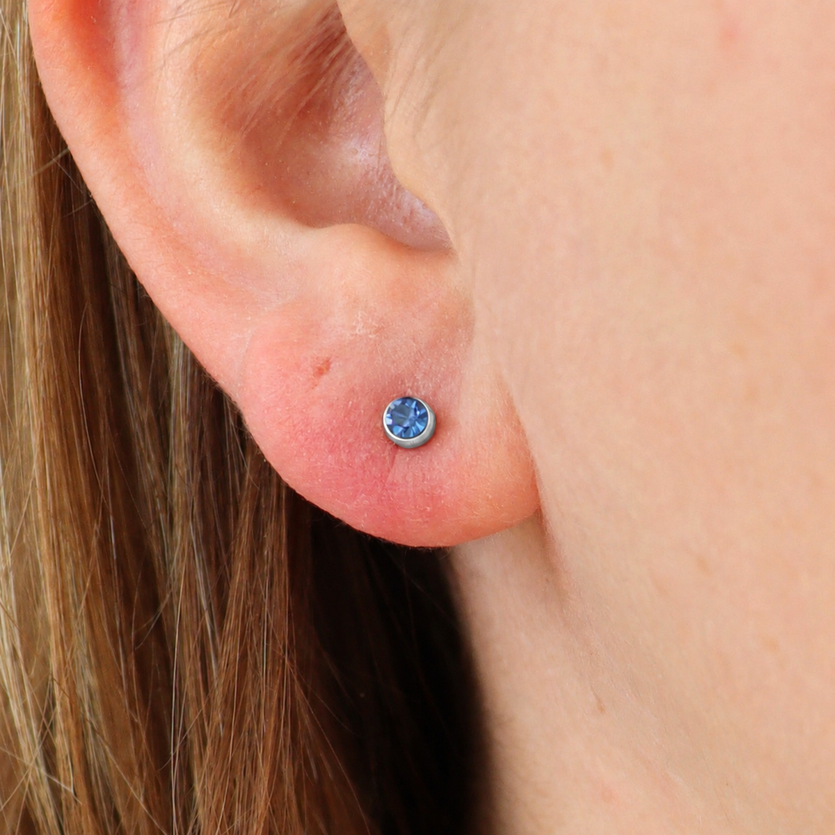 Birthstone stud earrings silver
