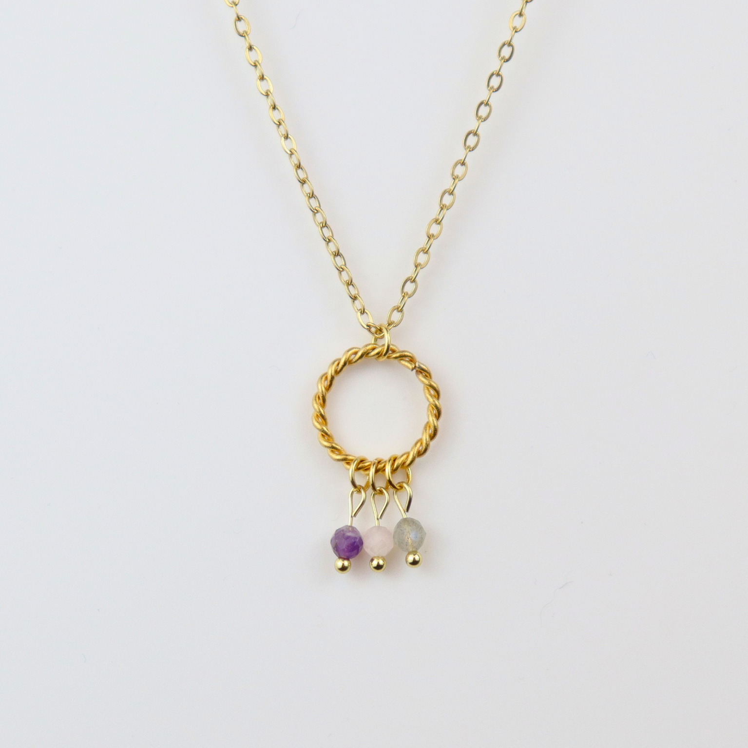 Ketting van goldplated stainless steel met labradoriet, amethist en rozenkwarts