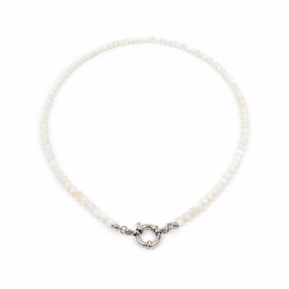 Silver moonstone necklace