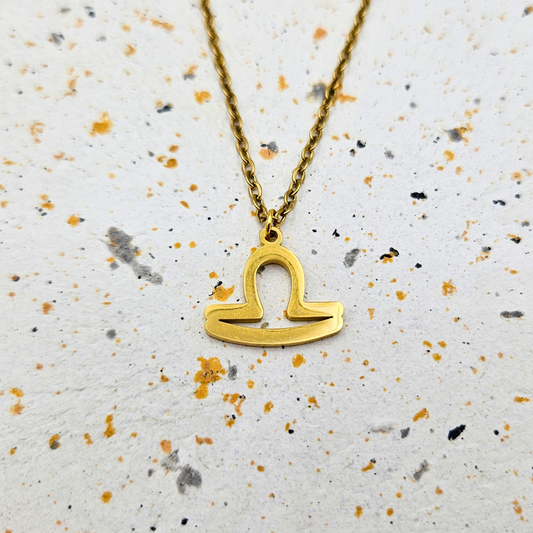 Ketting van goldplated stainless steel met sterrenbeeld weegschaal