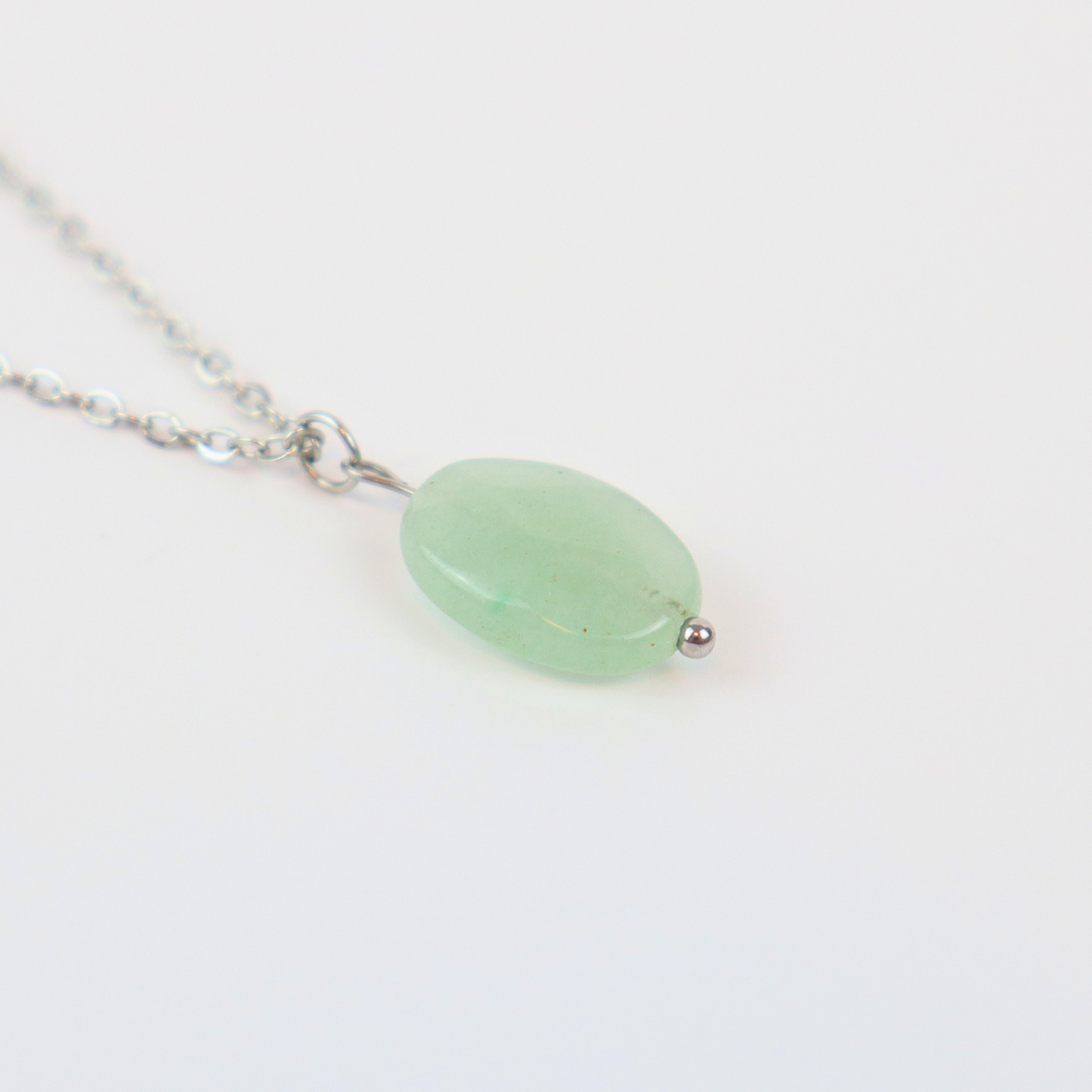 Ketting gemaakt van stainless steel met aventurijn hanger