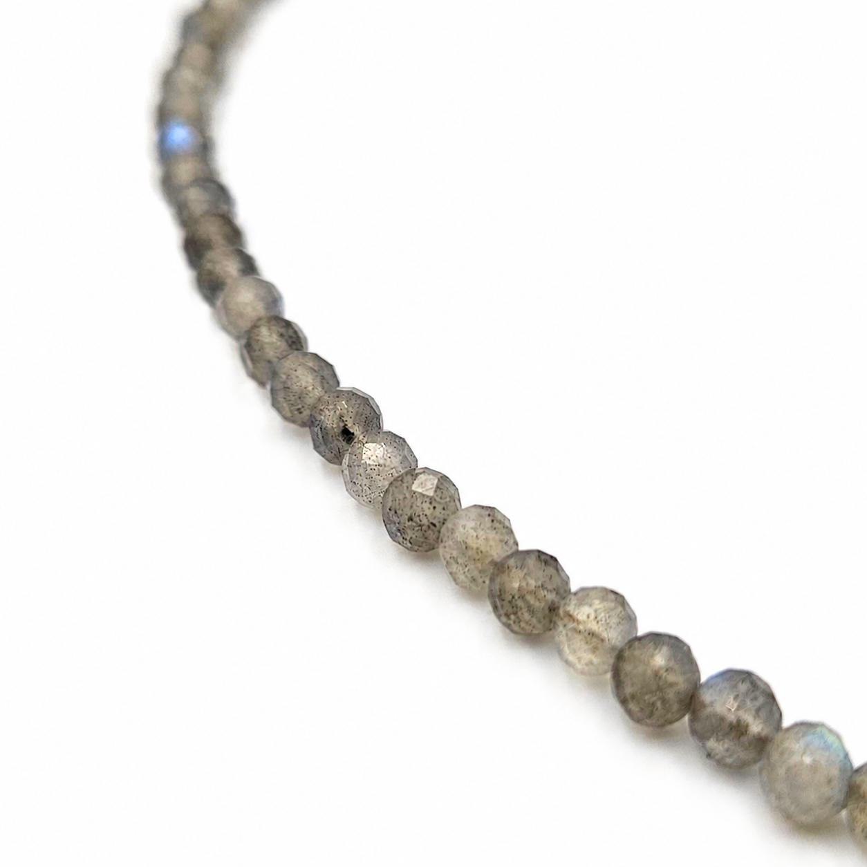 Necklace labradorite gold