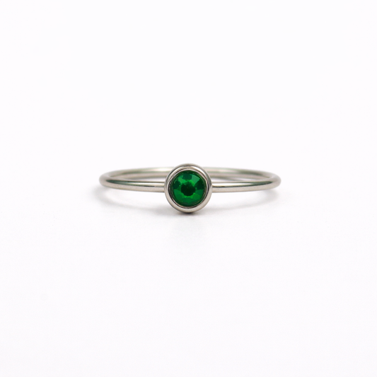 Geboortesteen ring mei zilver