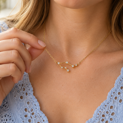 Sterrenbeeld-ketting-zirkonia-goud
