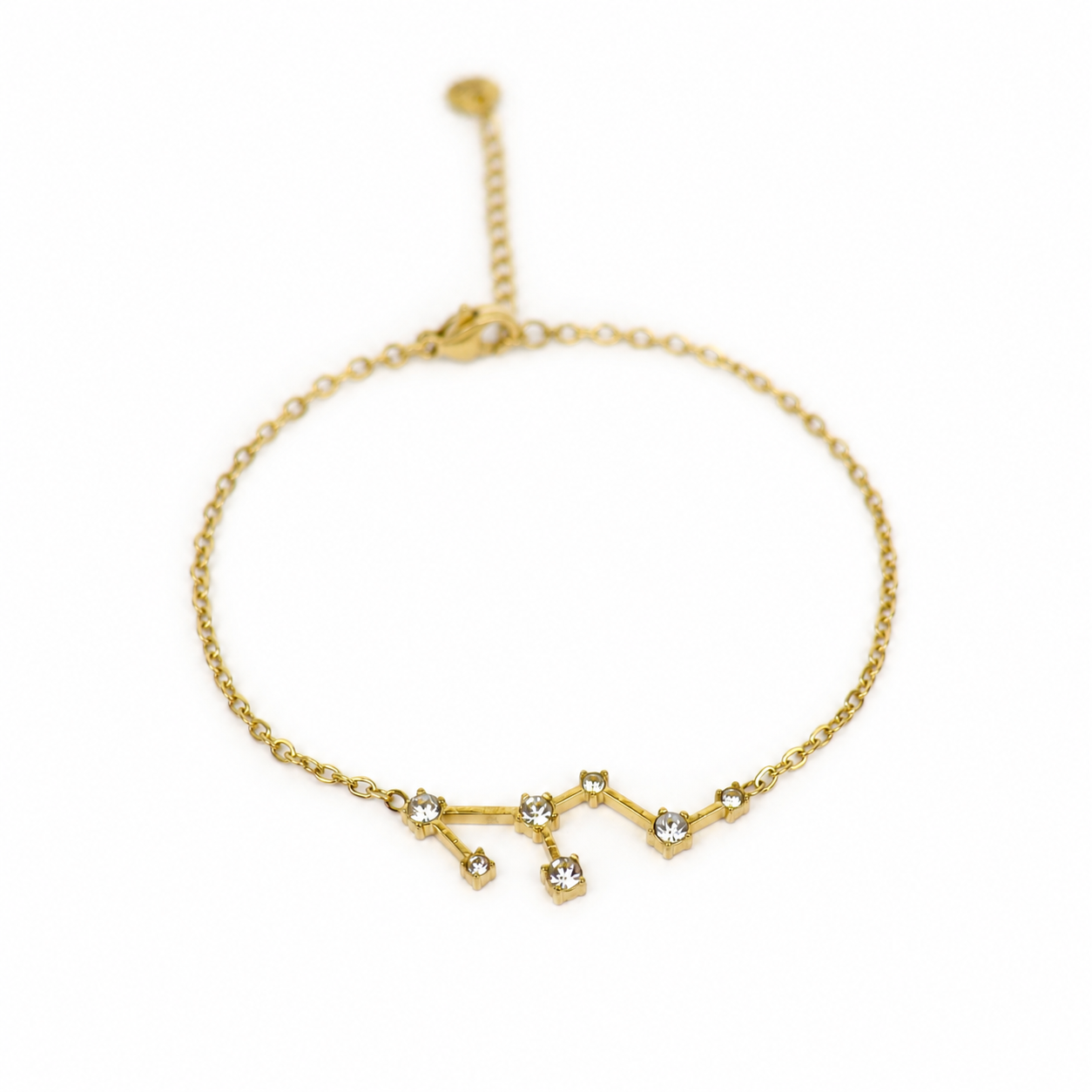 Armband van goldplated stainless steel met zirkonia steentjes in de vorm van het sterrenbeeld leeuw