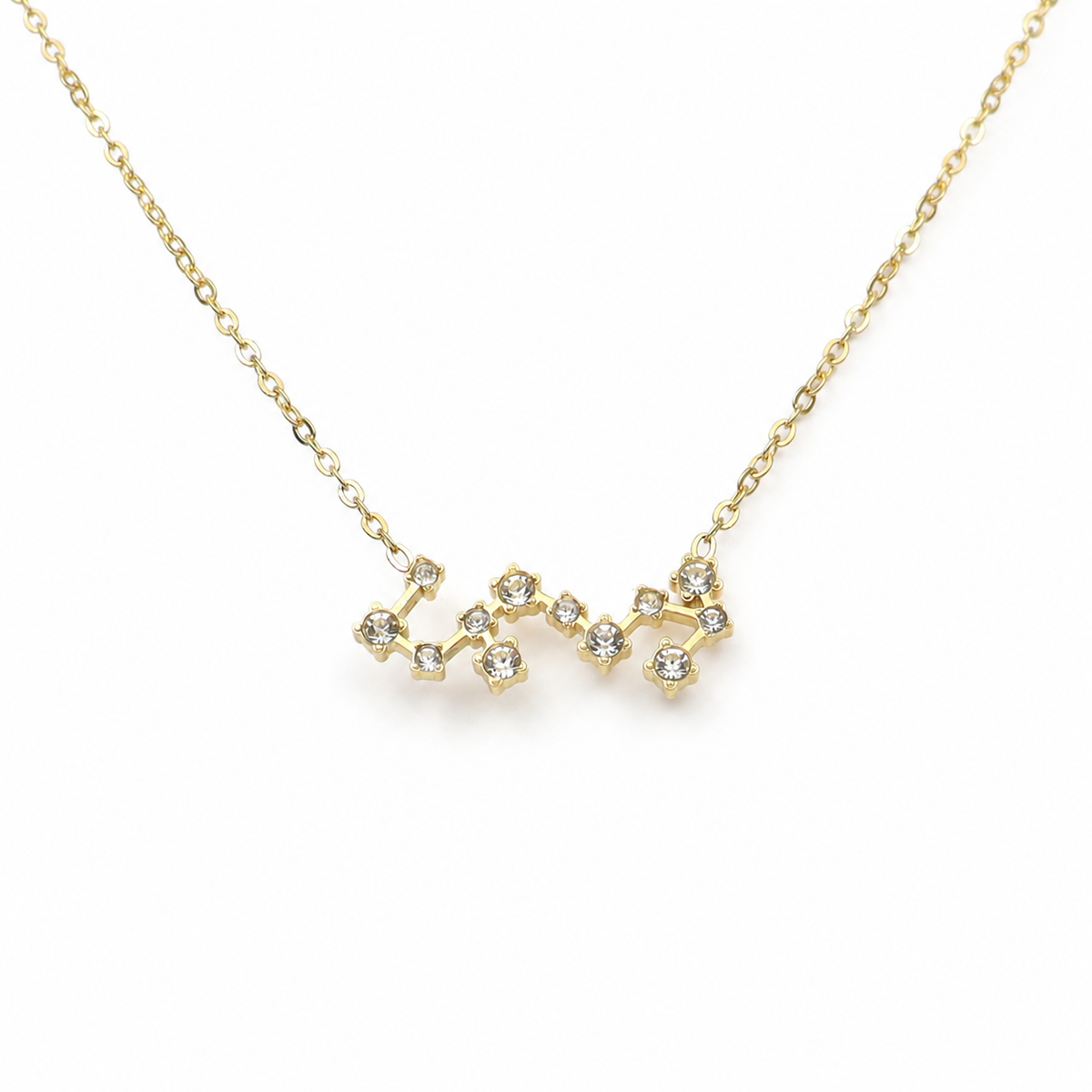 Ketting van goldplated stainless steel met zirkonia steentjes in de vorm van het sterrenbeeld schorpioen