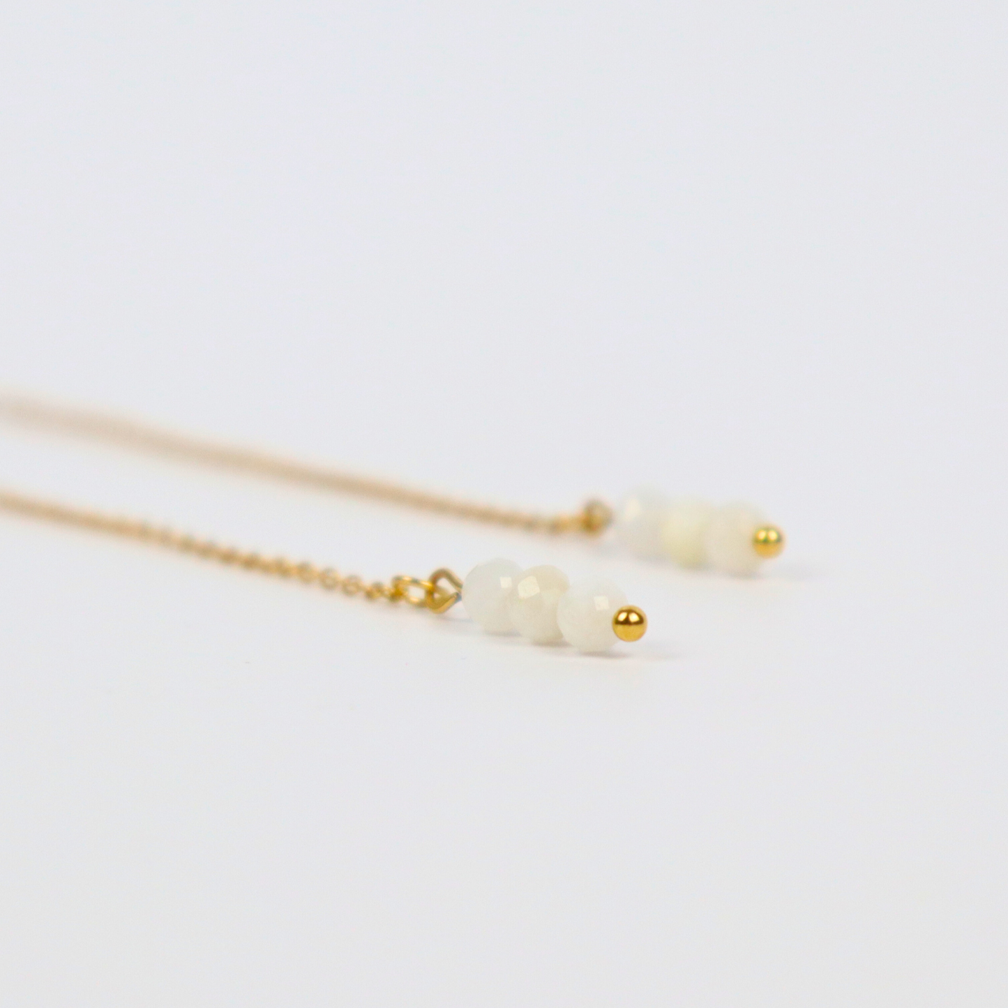 Ohrhänger mit Mondstein und Gold